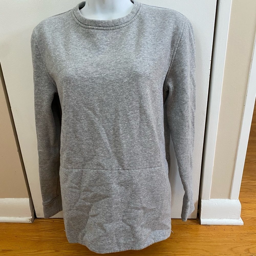 Lululemon grey pullover